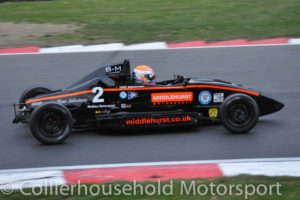 chris-middlehurst-pushed-for-3rd-place