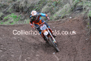 MX1 R1 - Matiss Karro secured the Holeshot