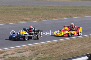 Vinuales leads Bennett before pulling away