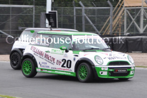 Race 2 saw a good fight over 4th between Lewis Carter & Kyle Reid